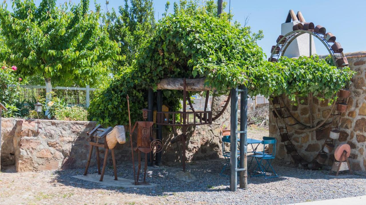 Los Laureles Casa Rural Urda Exterior foto